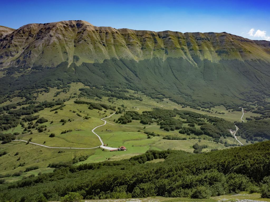 Belvilla By Oyo Villa Insieme San Valentino in Abruzzo Citeriore Cameră foto